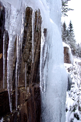 Eiszapfen - Foto, Druck, Poster, Leinwand